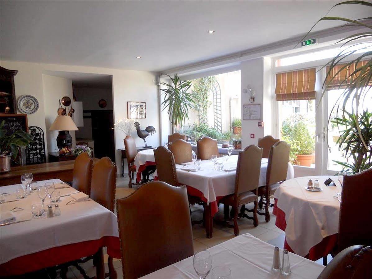 Hotel De Bretagne Dol Centre Ville - Hotel Et Restaurant Доль-де-Бретань Экстерьер фото
